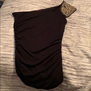 A one shoulder nice blouse